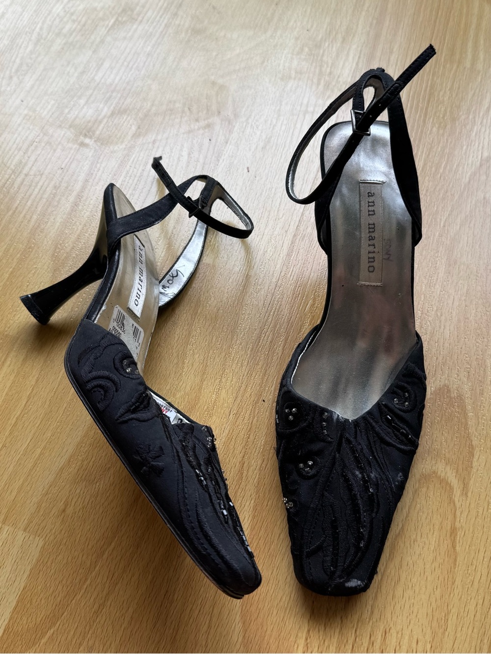 Vintage 90s Ann Marino black satin heels